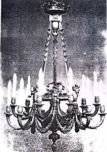 Lámpara estilo Luis XVI