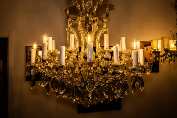 Lámpara de Cristal Estilo María Teresa – Transparencia y Lujo